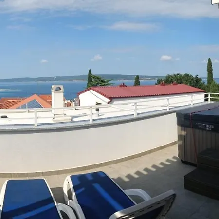 Daire Family-friendly With Swimming Pool Selce, Crikvenica - 19899