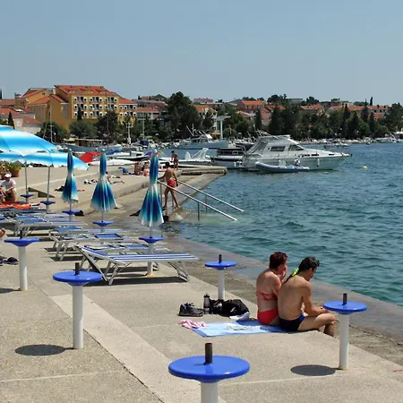 Family-friendly With Swimming Pool Selce, Crikvenica - 19899 Appartamento Selce