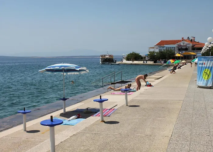 Family-friendly With Swimming Pool Selce, Crikvenica - 19899 Apartment *
