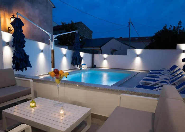 Apartment Family-friendly With Swimming Pool Selce, Crikvenica - 19899 *