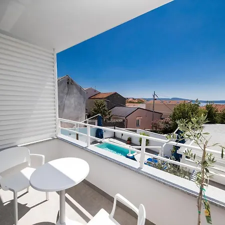 Family-friendly With Swimming Pool Selce, Crikvenica - 19899 *