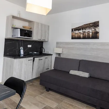 Family-friendly With Swimming Pool Selce, Crikvenica - 19899