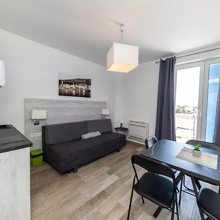 Family-friendly With Swimming Pool Selce, Crikvenica - 19899 Apartman *