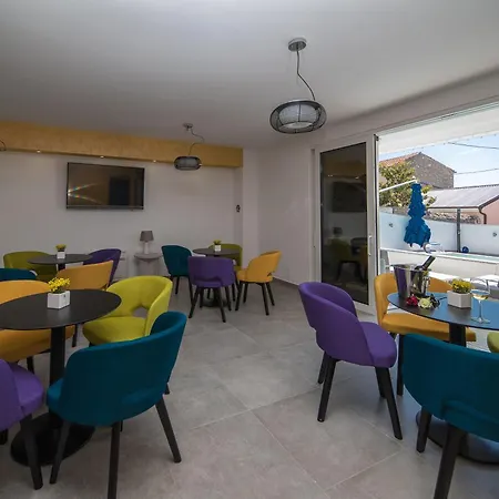 Family-friendly With Swimming Pool Selce, Crikvenica - 19899 Apartment Selce